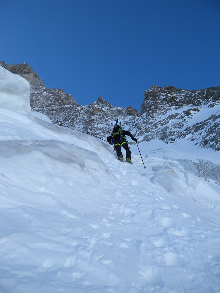 #3 Traversée du sérac de la base Traversée du sérac de la base