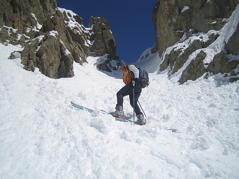 #6 Flambeau des Ecrins : confirmation , ça monte mieux a skis Flambeau des Ecrins : confirmation , ça monte mieux a skis