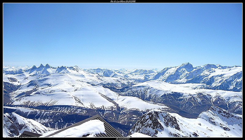 #4 Depuis le sommet : Le Plateau d Depuis le sommet : Le Plateau d'Emparis avec les Aiguilles d'Arves et l'Aiguille du Goléon puis sa Majesté la Meije.
