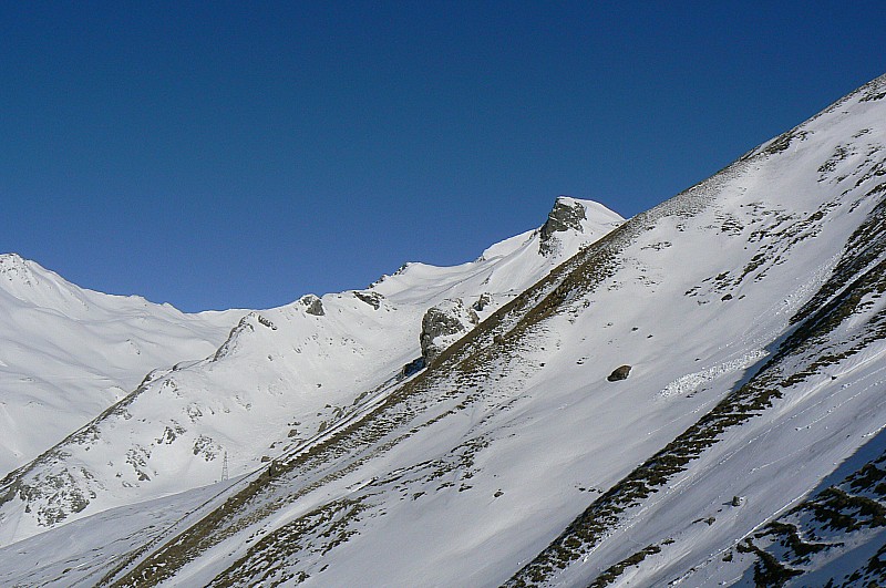 Vallon du Pic Blanc : vue sur le Pic Blanc et les 3 évêchés