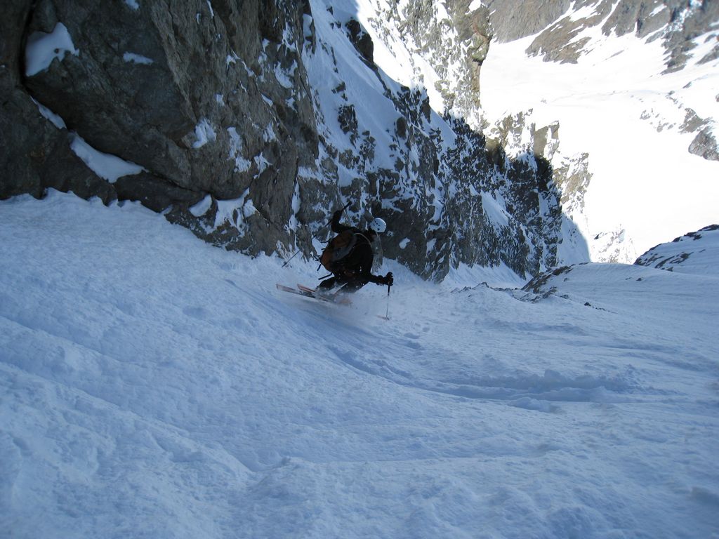 #9 Couloir N des Aupillous : Bertrand juste avant l Couloir N des Aupillous : Bertrand juste avant l'etroiture