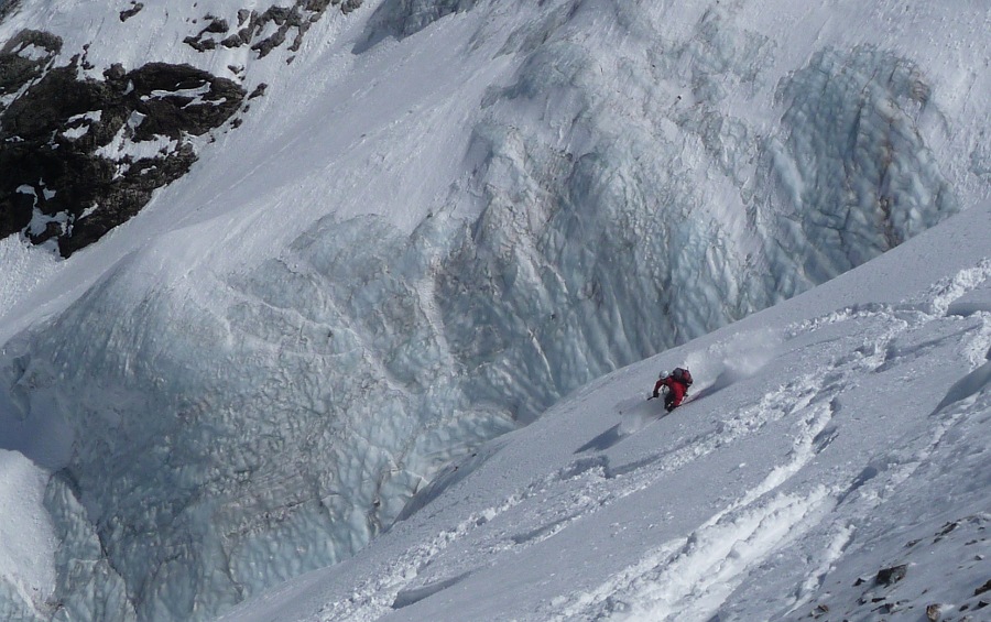 Glacier d'Armande : Pedro le long des séracs