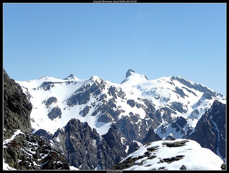#4 La Croix de Belledonne : Depuis le Grand Sorbier, vue sur la Croix de Belledonne et le Collet juste à l La Croix de Belledonne : Depuis le Grand Sorbier, vue sur la Croix de Belledonne et le Collet juste à l'Est de la Grande Lauzière.