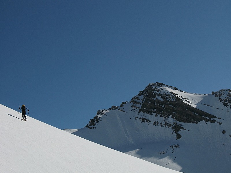 Sortie du dernier ressaut : avant de rejoindre la voie normale du Col des Aiguilles d'Arves, un dernier petit coup de cul.