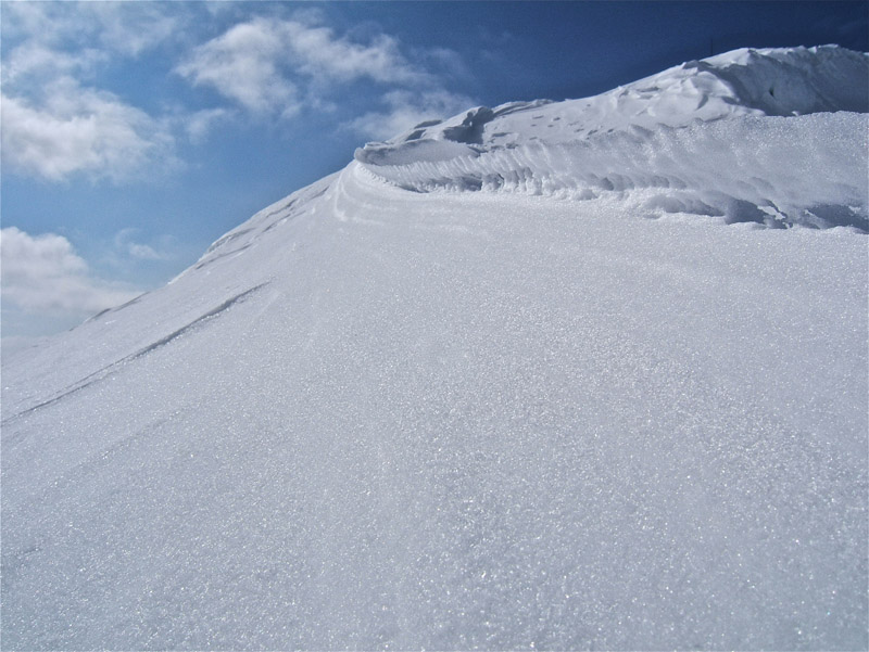 #3 Bonette : Sur la crête des concrétions bizarre mais très belles. Bonette : Sur la crête des concrétions bizarre mais très belles.