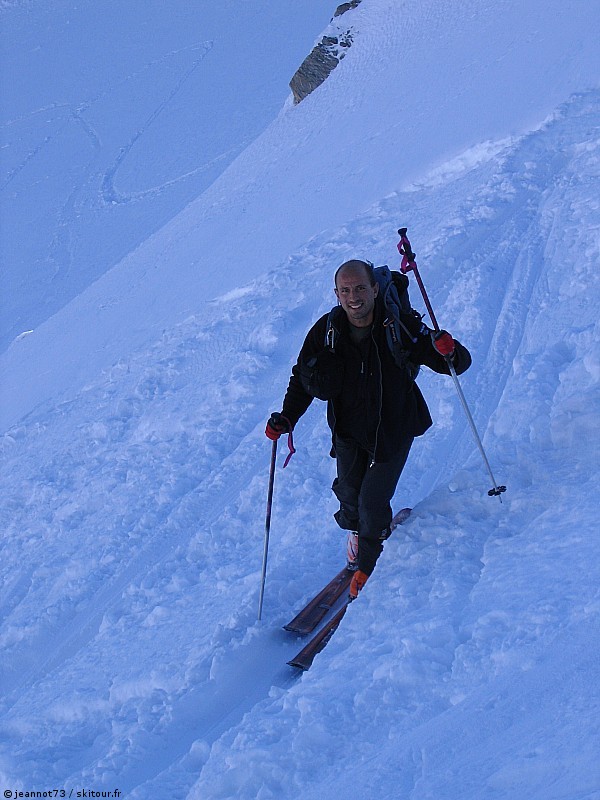 Thomas : Dit Alpaga sur Skitour