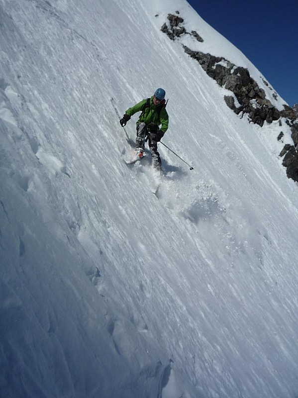 #4 Jo en action : Plutot propre comme style sur celle la! Jo en action : Plutot propre comme style sur celle la!