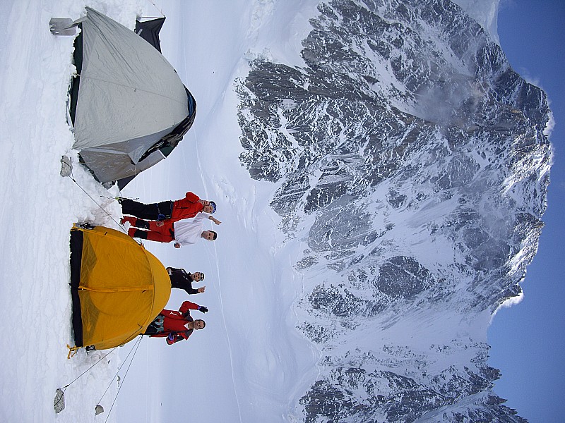 #1 BIVOUAC : face au droite BIVOUAC : face au droite