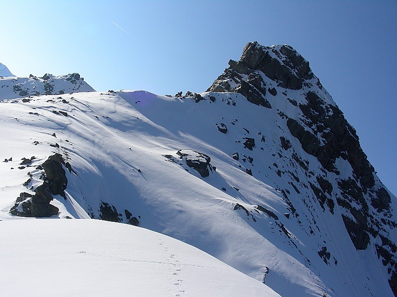 #6 Arrivée au Arrivée au 'col' : objectif n°1: atteint - objectif n°3 (point 2733) : au dessus !!!