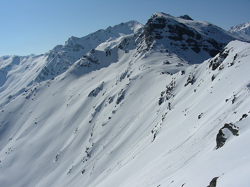 #7 La première descente : Il n La première descente : Il n'y a qu'une trace, on ne peut pas se tromper!