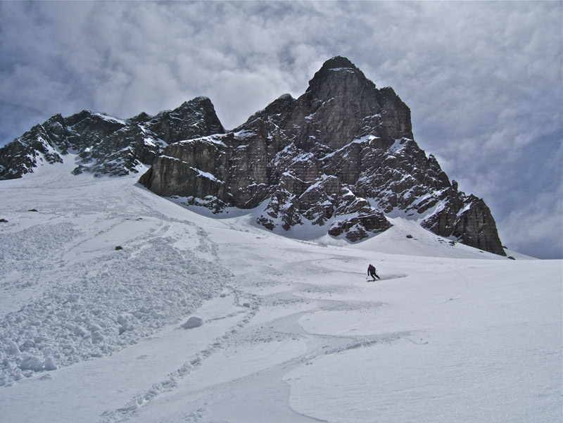 #16 PELAT : Entre les coulées la neige est au top!! PELAT : Entre les coulées la neige est au top!!