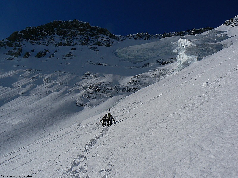 #1 montée de Micha et Marion : traçausaure est devant montée de Micha et Marion : traçausaure est devant