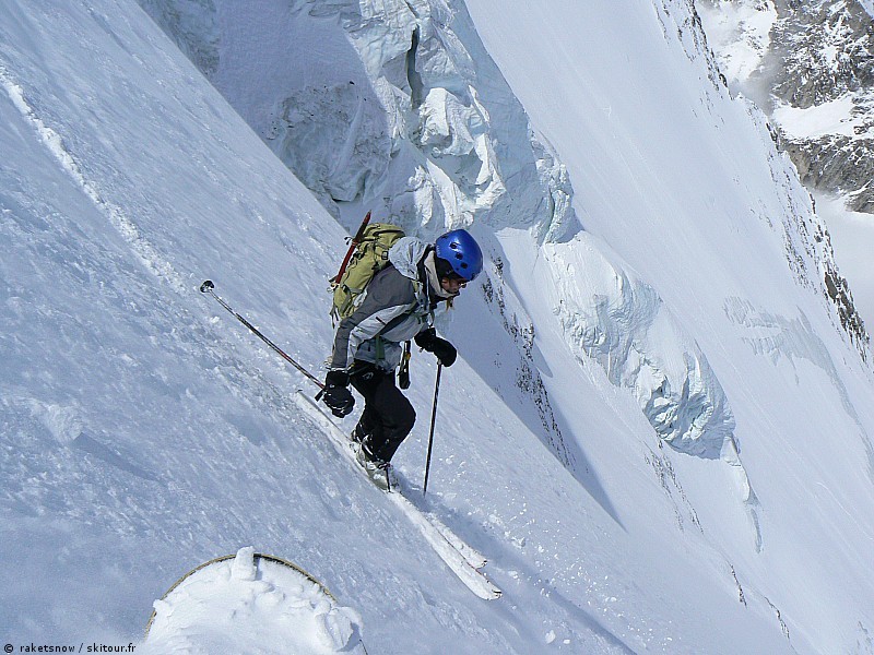 #7 Marion face aux séracs : la rideuse Marion face aux séracs : la rideuse