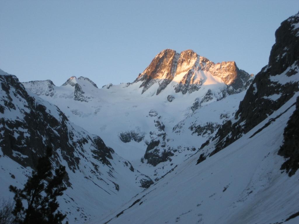#1 Bans : Lever de soleil sur les Bans - une classique. Bans : Lever de soleil sur les Bans - une classique.