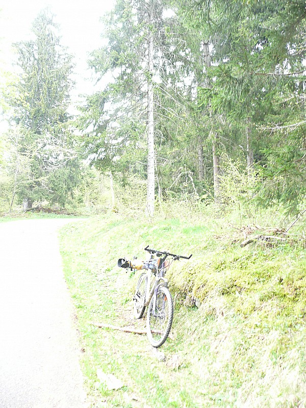 Deuxième descente ! : Sympa la deuxième descente en vélo, même sous les quelques gouttes des petites averses...