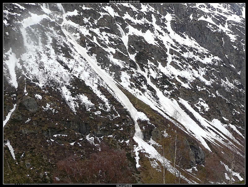 #1 Avalanche la Bérarde : La coulée de l Avalanche la Bérarde : La coulée de l'avalanche assez impressionnante!