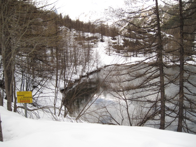 #2 Lac de la Minière : en montant au refuge des Merveilles ; le temps se gâte Lac de la Minière : en montant au refuge des Merveilles ; le temps se gâte
