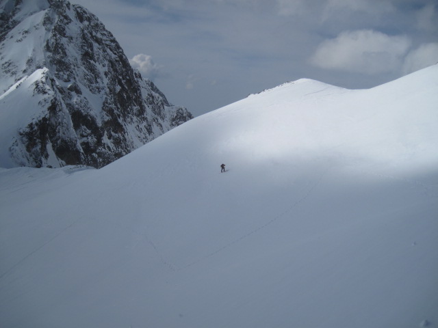 #24 Baisse du Basto : gravir une antécime à 2710 au SO du Basto Baisse du Basto : gravir une antécime à 2710 au SO du Basto