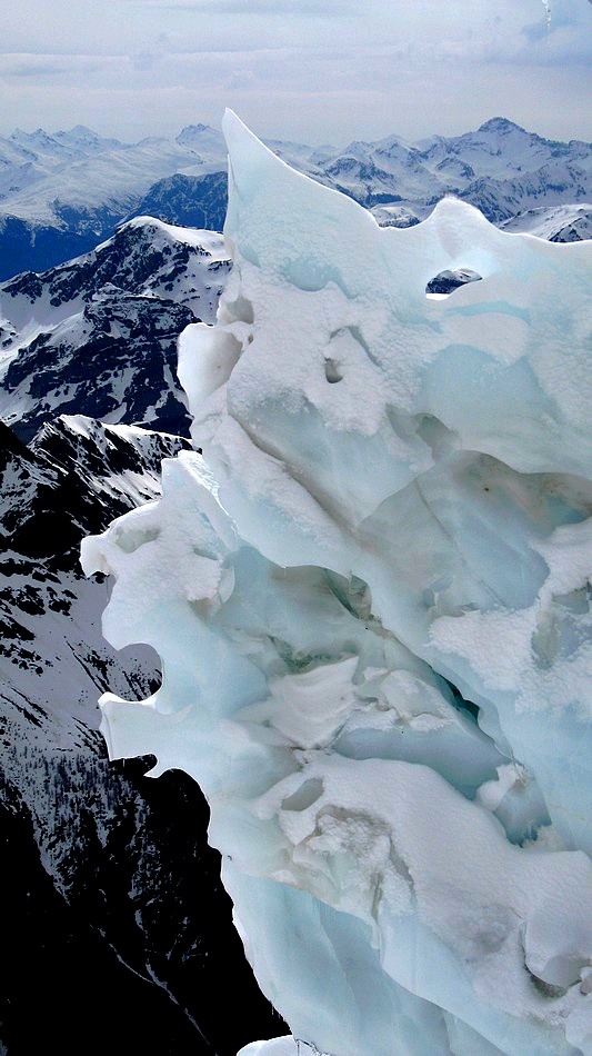 #19 Gargouille glacée : Miracle de la nature Gargouille glacée : Miracle de la nature