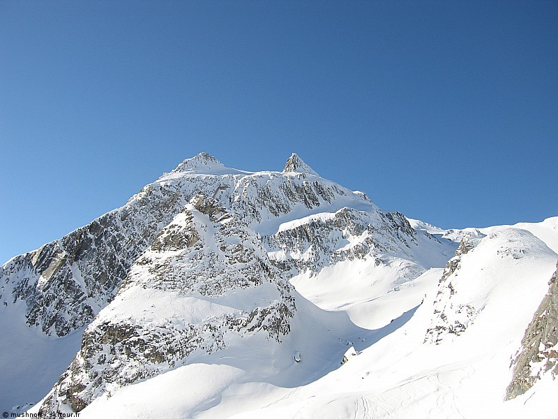 #2 Le Pain de Sucre : Sommet avoisinant Le Pain de Sucre : Sommet avoisinant