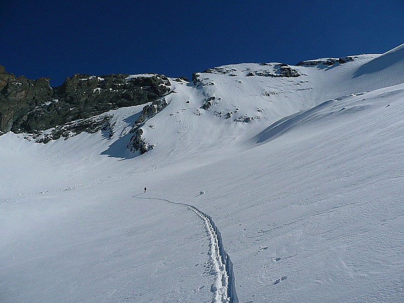 #1 Jc vers 3000m : Jc à la trace sur toute la grande Casse, pour lui tout seul, quel plaisir... Jc vers 3000m : Jc à la trace sur toute la grande Casse, pour lui tout seul, quel plaisir...