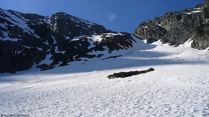 #3 Descente par le versant Nord : Le milieu de la descente du versant Nord Descente par le versant Nord : Le milieu de la descente du versant Nord