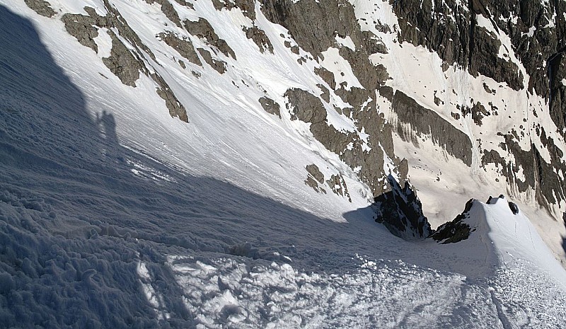 #9 couloir sous les Vicciviers : attention ne pas tombic !!!! couloir sous les Vicciviers : attention ne pas tombic !!!!