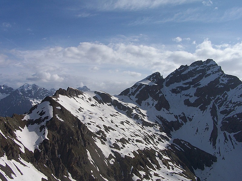 #3 tete virante : Vue au loin tete virante : Vue au loin