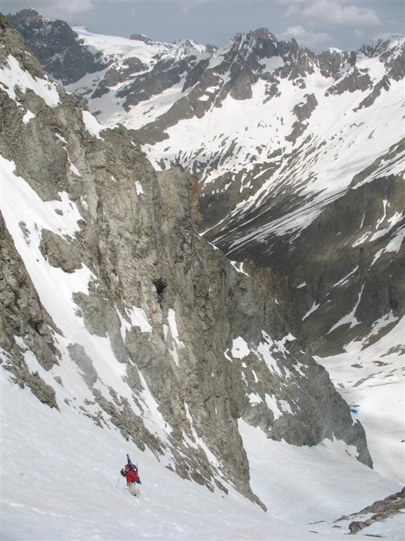 #3 dans le couloir : face aux Rouies dans le couloir : face aux Rouies