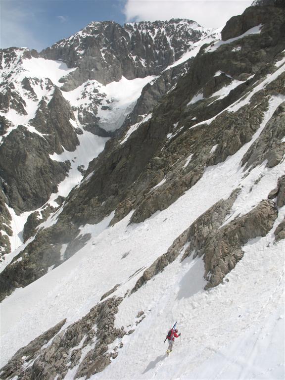 #4 dans le couloir : face aux Bans dans le couloir : face aux Bans