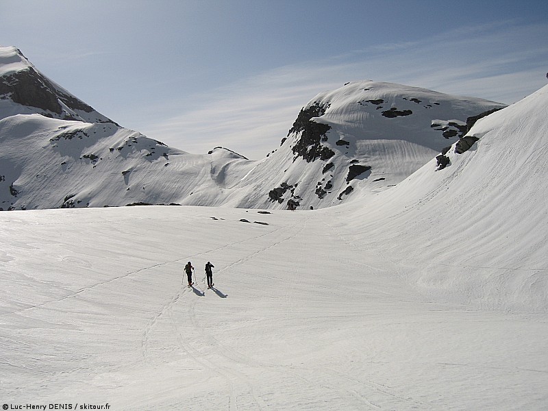 #4 Pointe Ferrand : Sur le replat avant de rejoindre la traversée des arêtes. Pointe Ferrand : Sur le replat avant de rejoindre la traversée des arêtes.