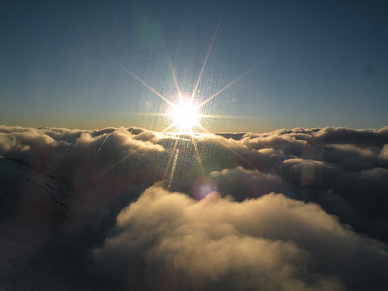 Grands Mulets : Le couché de soleil depuis la fenêtre du refuge...