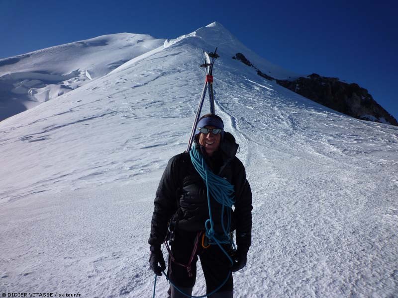 Vue d'ensemble : JEROME prêt  pour l'arête des bosses