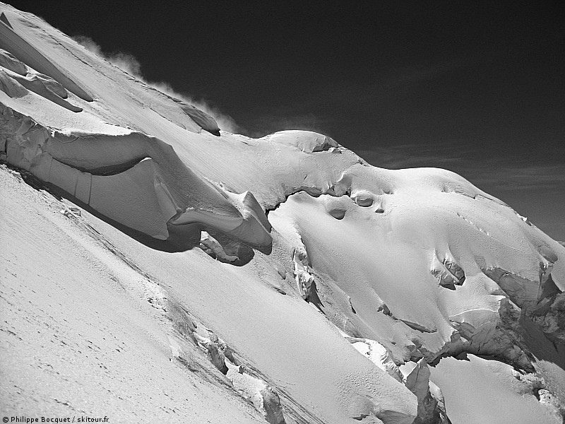 #12 Mont Blanc : ça fume sur l Mont Blanc : ça fume sur l'arrête des bosses
