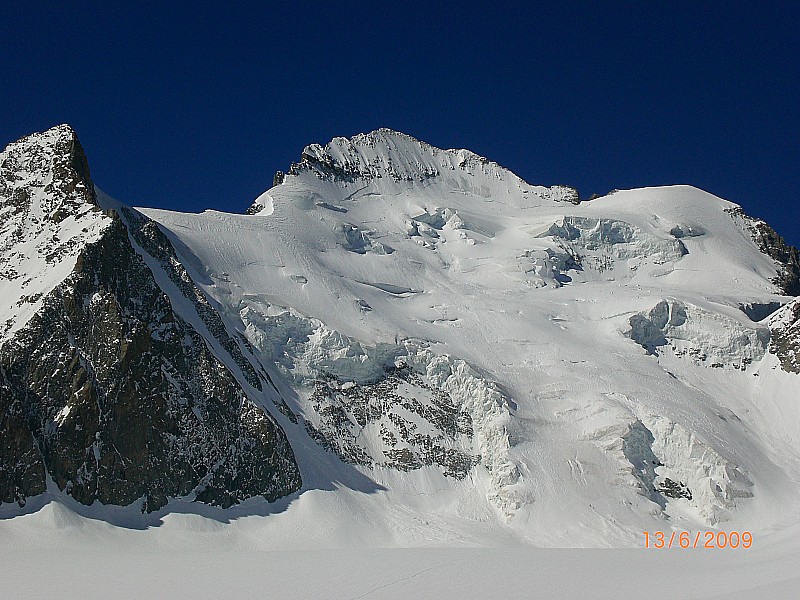 #14 Ecrins : Personne dans le couloir de Barre noire Ecrins : Personne dans le couloir de Barre noire