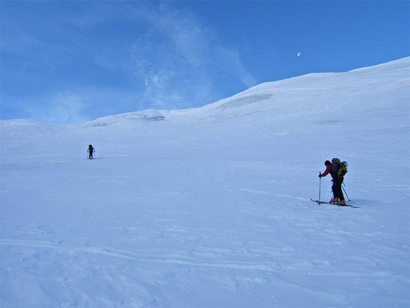 #14 Grand Paradis : Le vent lui aussi est de la partie, très froid et parfois violent. Grand Paradis : Le vent lui aussi est de la partie, très froid et parfois violent.