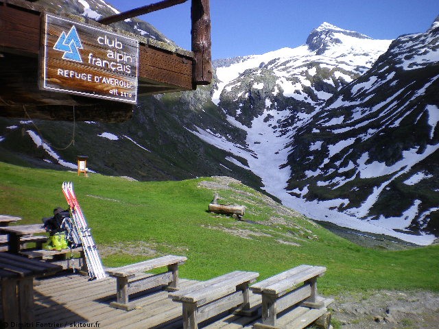 #1 la veille 17h30 : au refuge d la veille 17h30 : au refuge d'Avérole, vue sur le vallon de l'Oney et sommets Ouille d'Arbéron