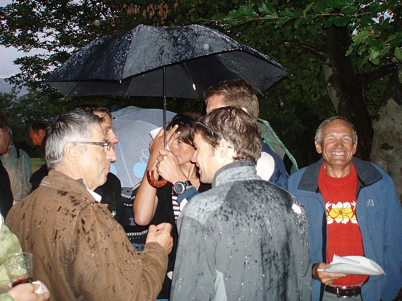 #16 pluie : Trouver dans ce groupe celui qui est étanche... pluie : Trouver dans ce groupe celui qui est étanche...