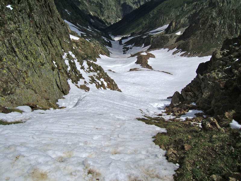 #12 Gias dei Laghi : Maintenant on va attaquer la vrai descente, mais neige un peut dure au départ, vigilence. Gias dei Laghi : Maintenant on va attaquer la vrai descente, mais neige un peut dure au départ, vigilence.