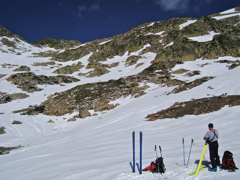 #11 Gias dei Laghi : On repeaute pour remonter au Pas de Cariliera. Gias dei Laghi : On repeaute pour remonter au Pas de Cariliera.