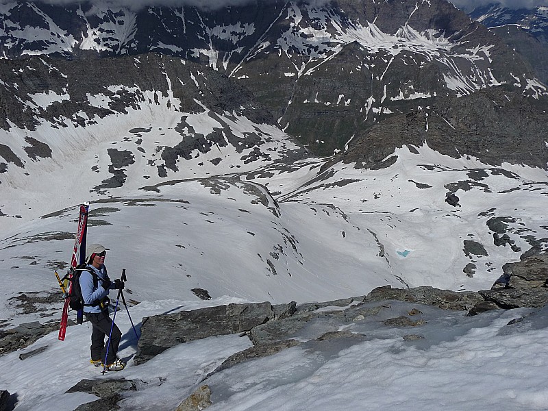 #2 et une deuxième : tjrs laurence sur l et une deuxième : tjrs laurence sur l'arête!