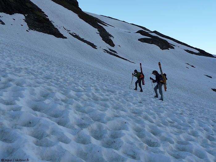 #4 Neige de printemps : De belles cuvettes Neige de printemps : De belles cuvettes