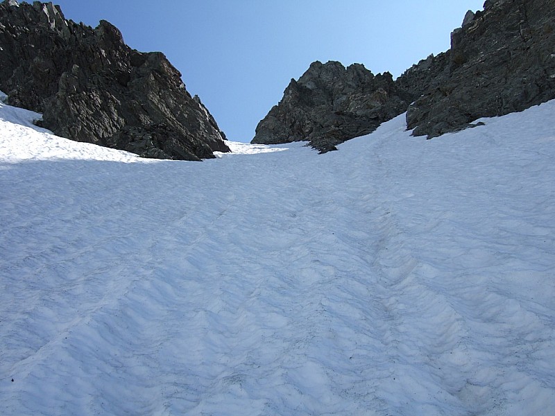 #4 couloir W : Sommet en vue couloir W : Sommet en vue