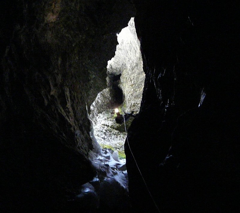 descente : passage de l'étroiture