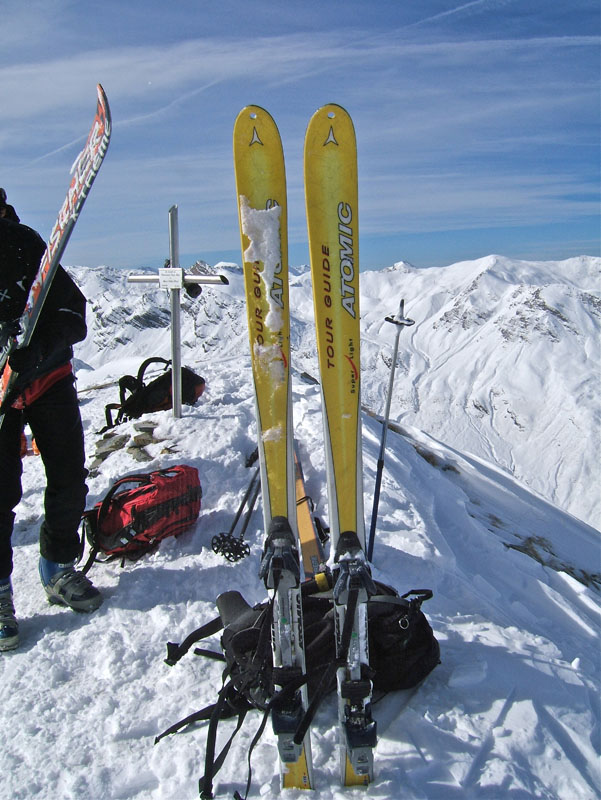 #3 ENCLAUSE : Mes premiers skis, que vont ils donner à la descente? ENCLAUSE : Mes premiers skis, que vont ils donner à la descente?