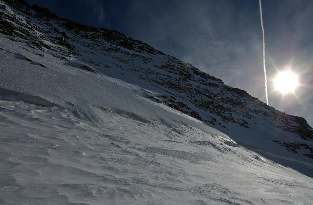 #5 Face Nord Levanna Orientale : Sous la face Nord de la Levanna Orientale... des beaux couloirs en glace, courts et raides. Face Nord Levanna Orientale : Sous la face Nord de la Levanna Orientale... des beaux couloirs en glace, courts et raides.