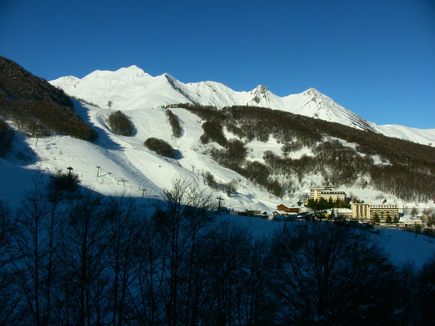 #1 Départ de la station de Limone coté italien du Col de tende Départ de la station de Limone coté italien du Col de tende