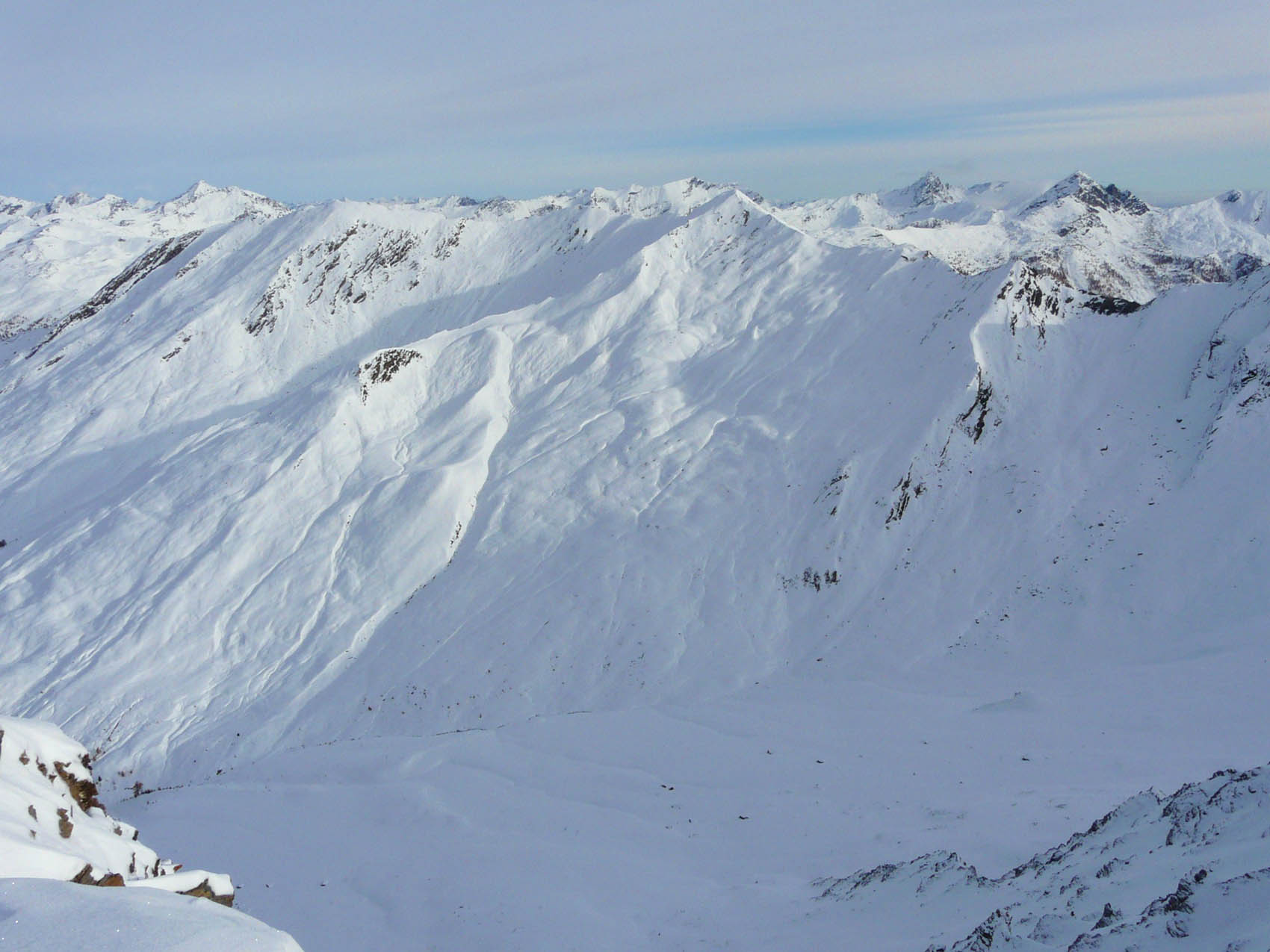 #2 vallon de Peynin : crête de la Lauze et pic Coni Borni vallon de Peynin : crête de la Lauze et pic Coni Borni