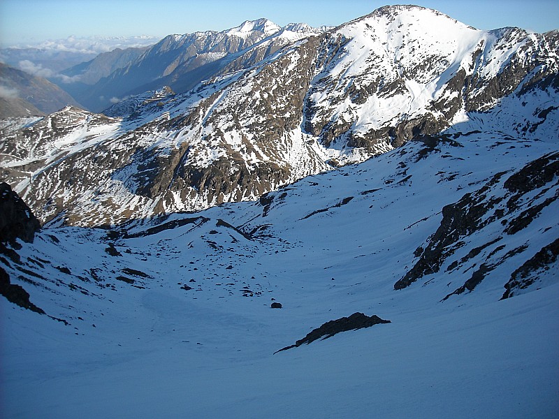 Descente : Le vallon à la descente sous le port de Campbiel