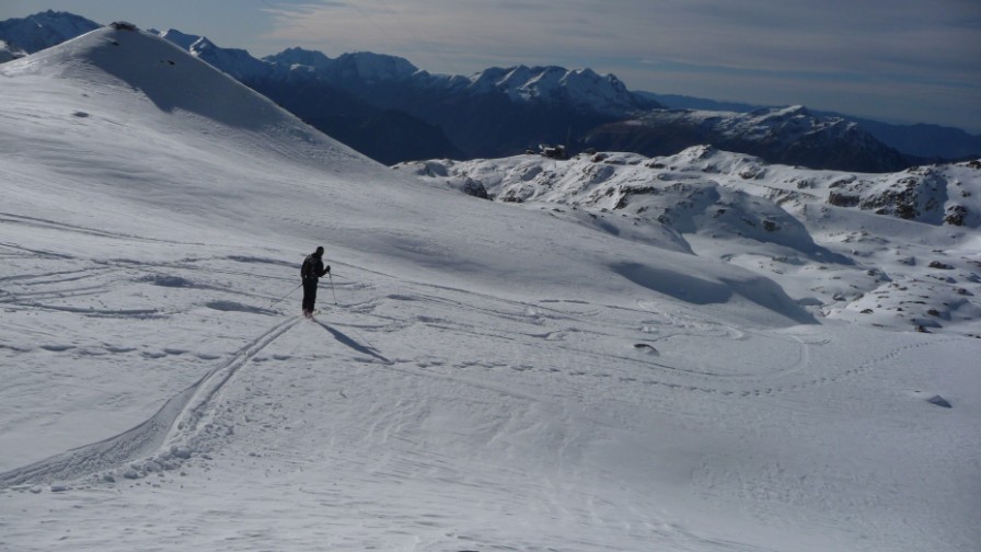 #5 encore de la poudre : avant la piste qui sera en bonne condition (mais ça reste de la piste). encore de la poudre : avant la piste qui sera en bonne condition (mais ça reste de la piste).